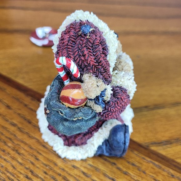 Boyds Bears Resin Treasure Box #392172 S.C. Kringlebear w/Wrapper - Picture 2 of 6